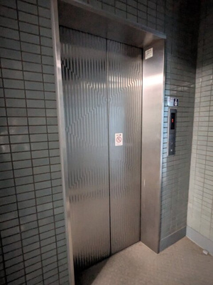 エレベーター♪