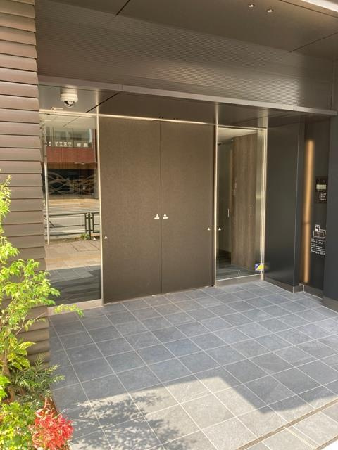 パークアクシス蔵前・春日通りのエントランス