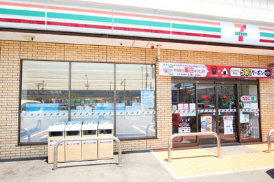 セブン－イレブン 藤沢亀井野４丁目店まで130m