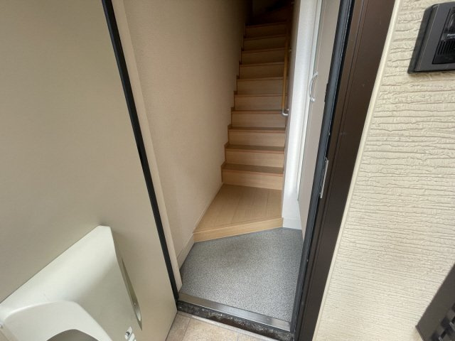 D-room曾和の玄関