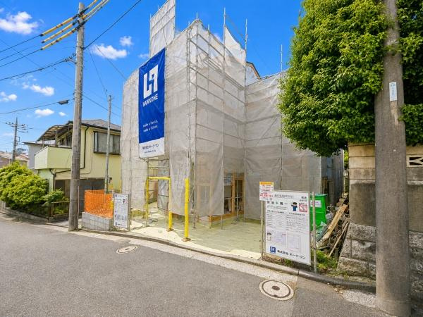 横浜市戸塚区平戸３丁目の新築一戸建の前面道路含む現地写真|閑静な住宅街につき住環境良好です♪
お気軽にお問い合わせください。