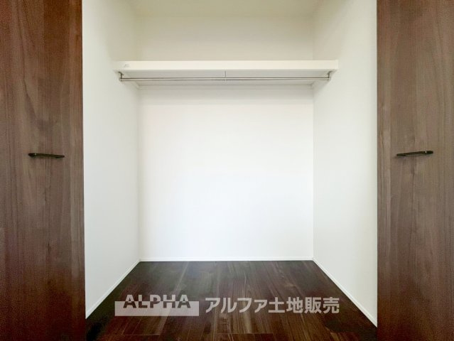 ~武蔵村山三ツ藤1丁目~Newly Built Homeの収納|【Go filled with memories】
◆ありったけの◆住空間をよりよくするためには大切な収納スペース。時が経ち思い出がここに詰まっていく。