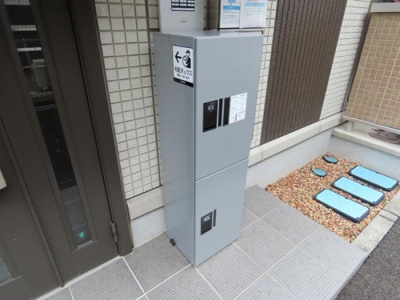  | アズール・マム