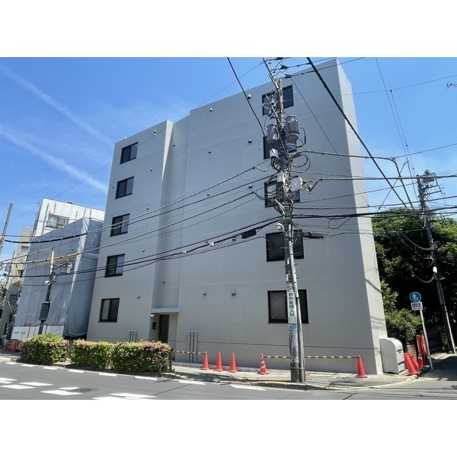 グッドイナフ中野新橋の外観