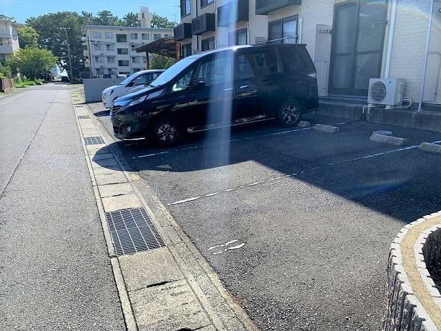 レオパレスアルバのその他