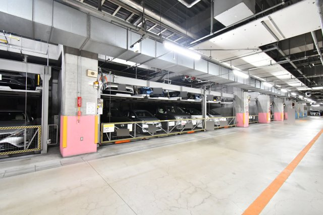 ラムザタワーの駐車場|※空き状況は当社まで都度ご確認くださいませ。【即日OK】当日のご連絡・現地集合・来店希望など、お客様に合わせご案内可能です！お問合せお待ちしております。