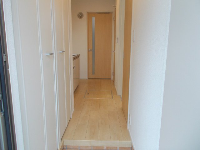 マンション　フェリーチェの玄関
