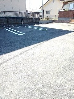 オーブ　ココ　Ⅱの駐車場