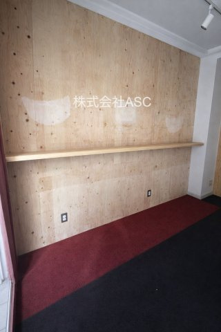 北浜　店舗ビルの内装