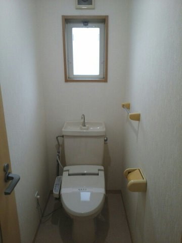 サザンコート長崎（Ｂ）のトイレ|コンパクトで使いやすいトイレです