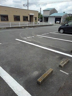サザンコート長崎（Ｂ）の駐車場|駐車場があります