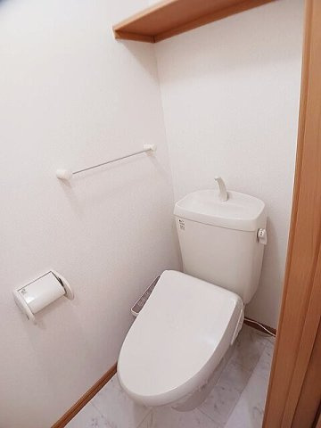 ウランタン壱番館のトイレ|清潔感のあるトイレです