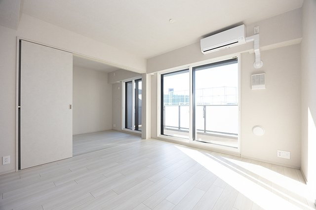 スカイグランデ津田沼の居間・リビング|※写真は同タイプ住戸です。