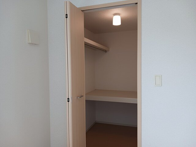 サクラヒルズ　Ⅱの収納