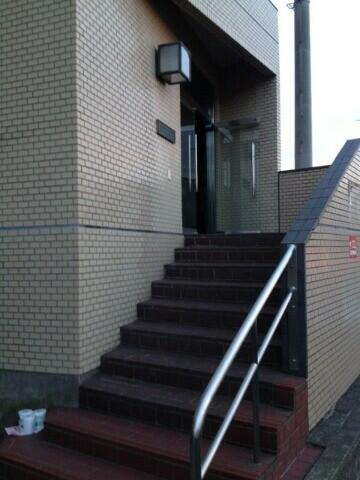 調布市多摩川３丁目の賃貸マンションのロビー