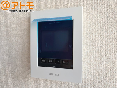 【防犯設備】 | 葵区古庄三丁目6期　新築戸建　2号棟 | TVモニター付きインターホンは訪問者を確認することができて、防犯性に優れています♪