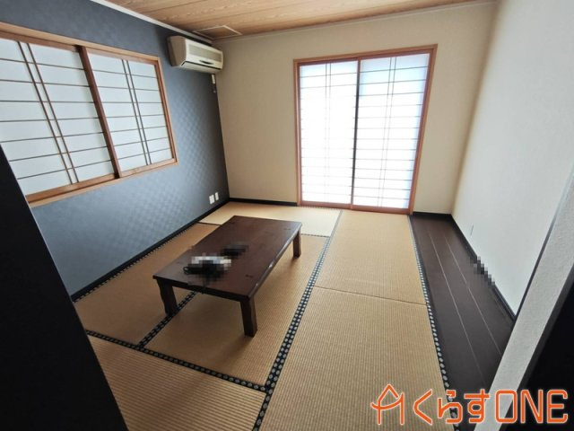 【和室】 | 築14年、室内キレイな二世帯住宅／姫路市保城