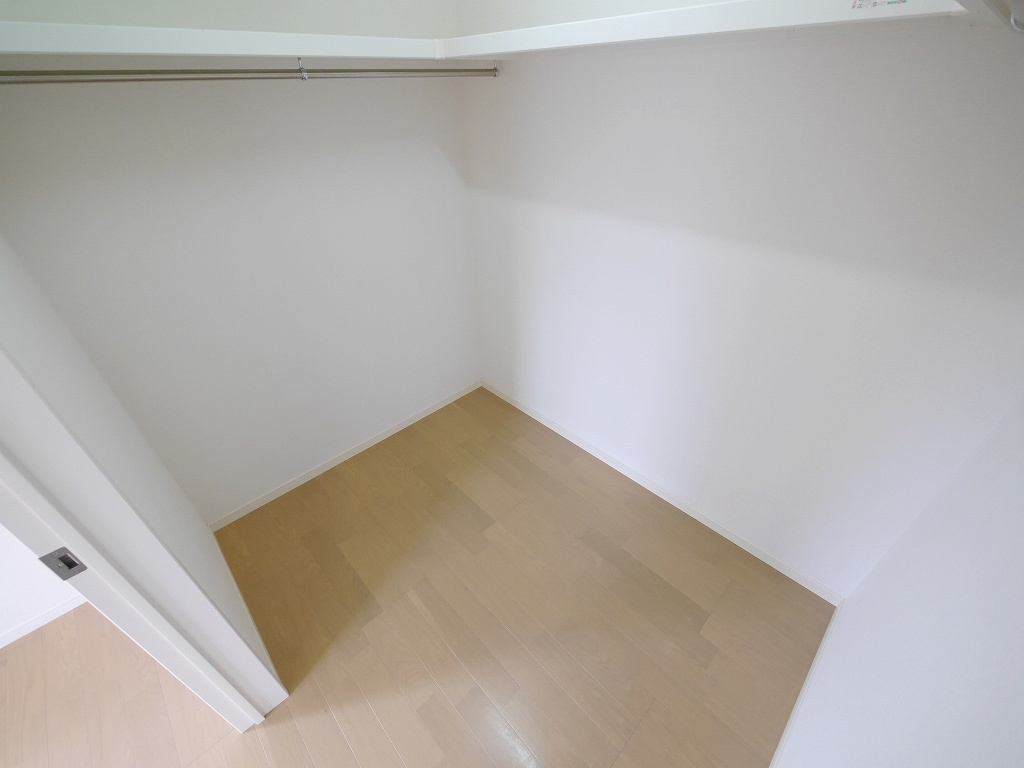 和井取戸建の収納