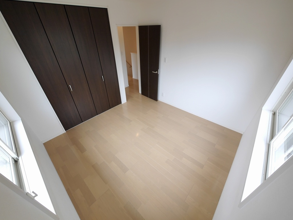 和井取戸建の洋室
