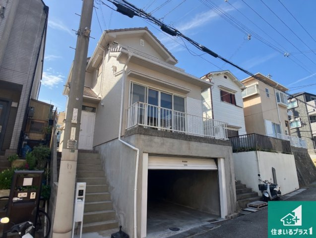 明石市東山町　中古一戸建ての外観|周辺は落ち着いた街並みの住宅地！子育てがしやすい住環境です！