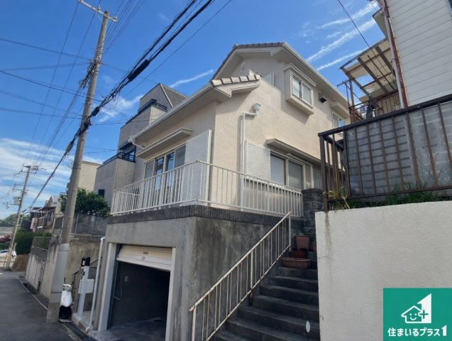 明石市東山町　中古一戸建ての外観|周辺は落ち着いた街並みの住宅地！子育てがしやすい住環境です！