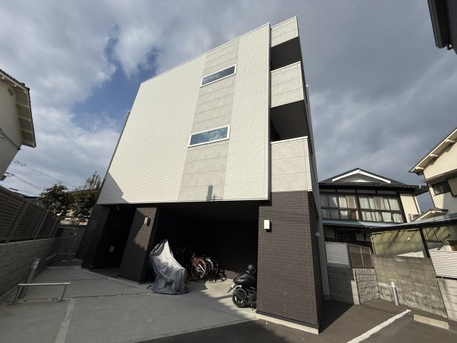 リアコート豊中岡町の外観