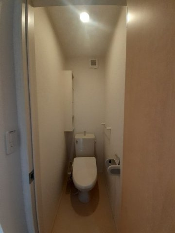 【トイレ】 | リアン・ヴーケ | ゆったりとした空間のトイレです