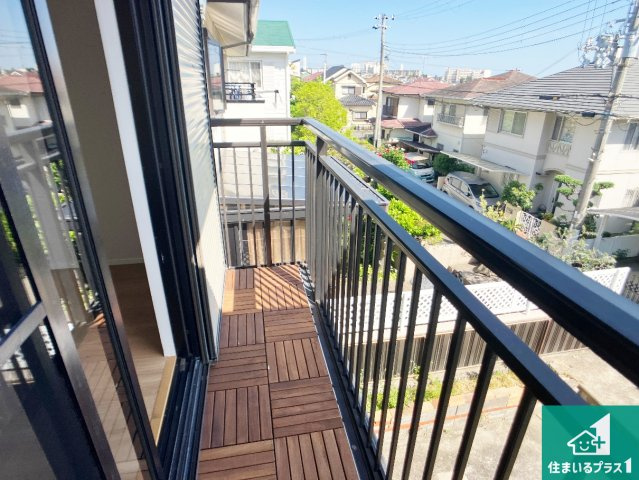 明石市朝霧台　中古一戸建てのバルコニー|日当たりのよいバルコニー！お部屋が開放的に！