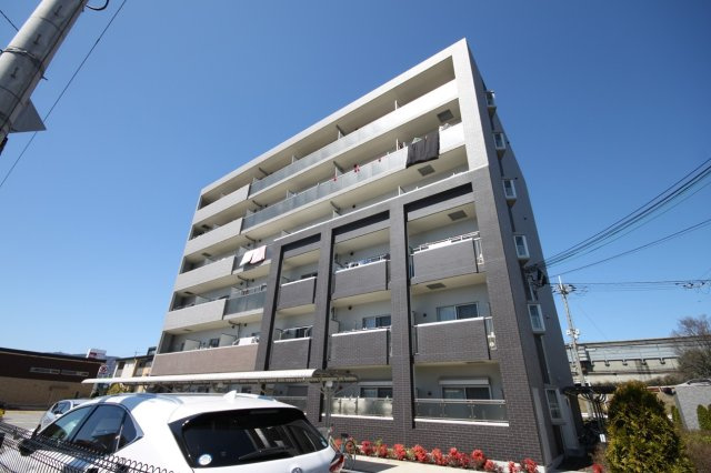 宝塚市安倉中５丁目の賃貸マンション