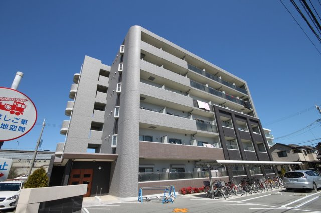 エクセランの外観|おしゃれな外観です
