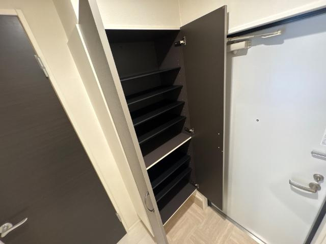 ｓｕｎｓｈｉｎｅ　ｒｅｓｉｄｅｎｃｅの収納|下駄箱
