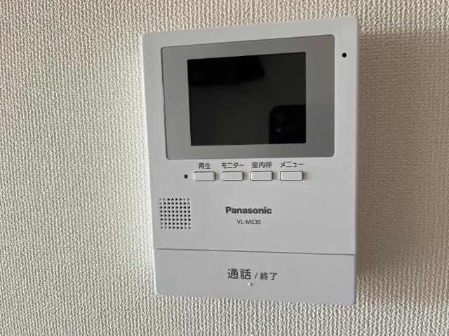 ルミナス　ヴィレッジⅡの内装|カメラ付インターホン
