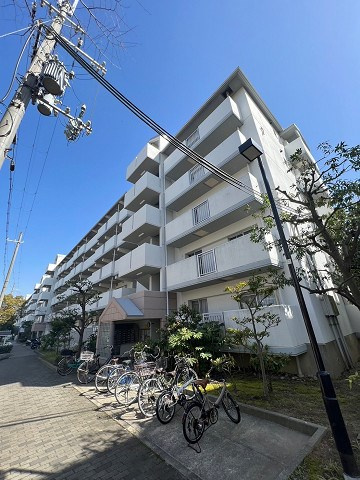 URルミエール千鳥　7号棟