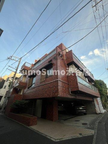 パインクレストコート