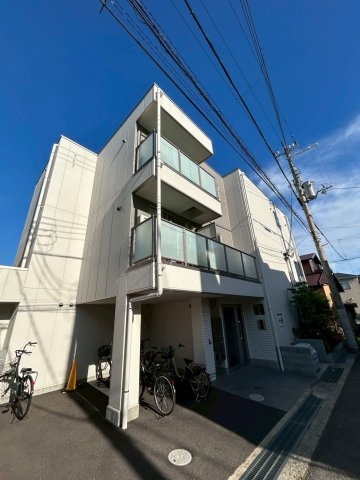 AILE小林 