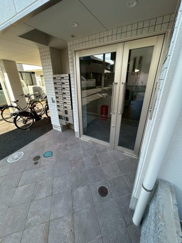 AILE小林 のエントランス