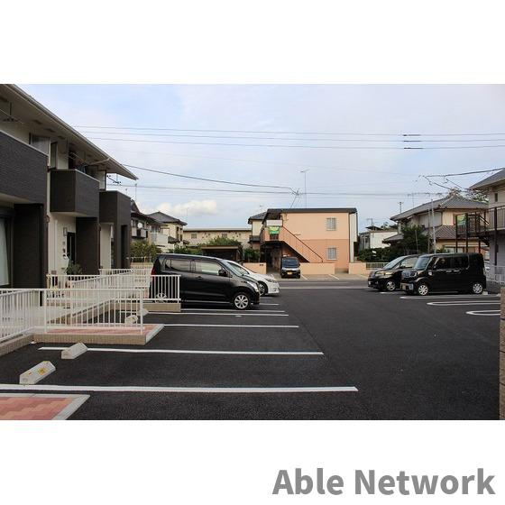 MAISON KN Aの駐車場|駐車場