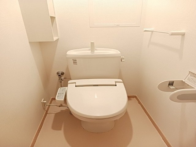 フランシーズコートＣのトイレ|コンパクトで使いやすいトイレです