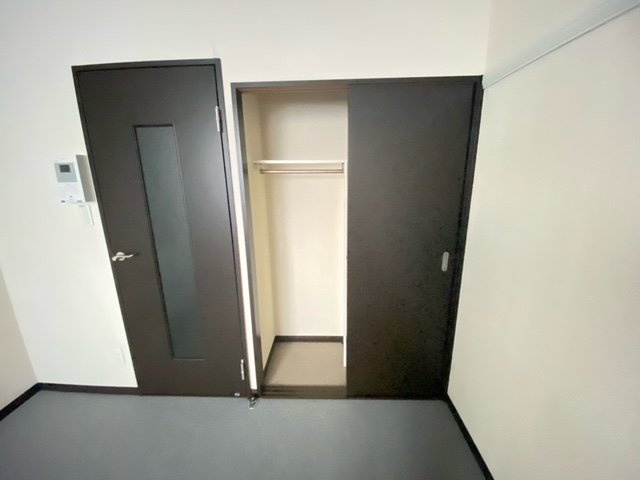 レオネクスト浦和領家の内装|明るい室内です
