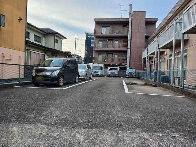 シティハイツ池上の駐車場|カースペースがあります