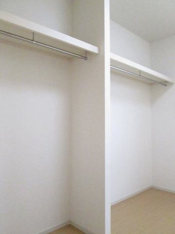 グリーン　フィールドＢの収納|大きなものも収納できそうです