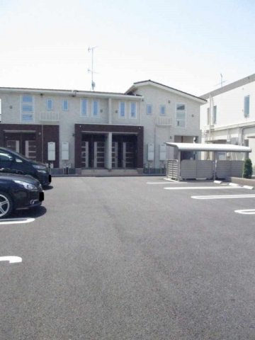 グリーン　フィールドＢの駐車場|駐車場完備です