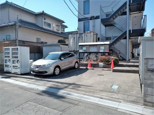 レオパレスルミエールのその他|オーナー管理駐車場