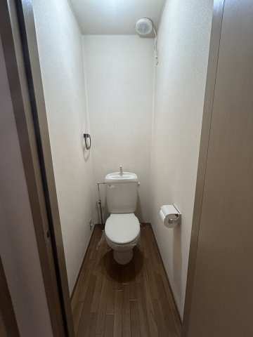 マノワール季史Aのトイレ|清潔感のあるトイレです
