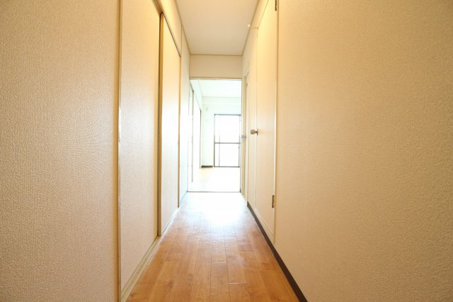 プレアール白水の内装