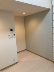 こちらの居間で趣味の時間をお楽しみください