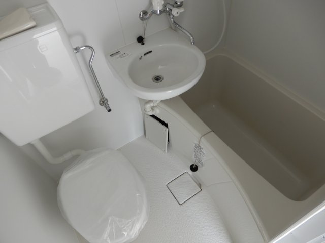 落ち着いた空間のお風呂です