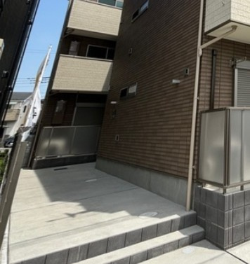 シティハウス八潮のエントランス