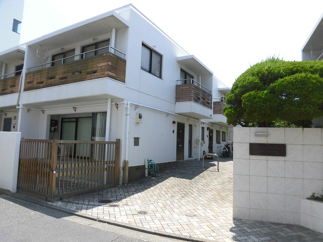 海まで徒歩3分！ フルリノベーション  鎌倉コートハウス 　の外観|陽当たり良好