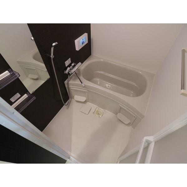 GRANDTIC LUXURY　名古屋市賃貸　仲介手数料無料の浴室